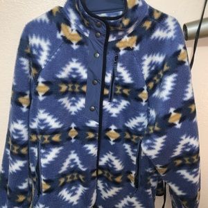 American Eagle Outfitters Jackets & Coats - AEO patterned fleece American Eagle Outfitters Jackets & Coats - AEO patterned fleece